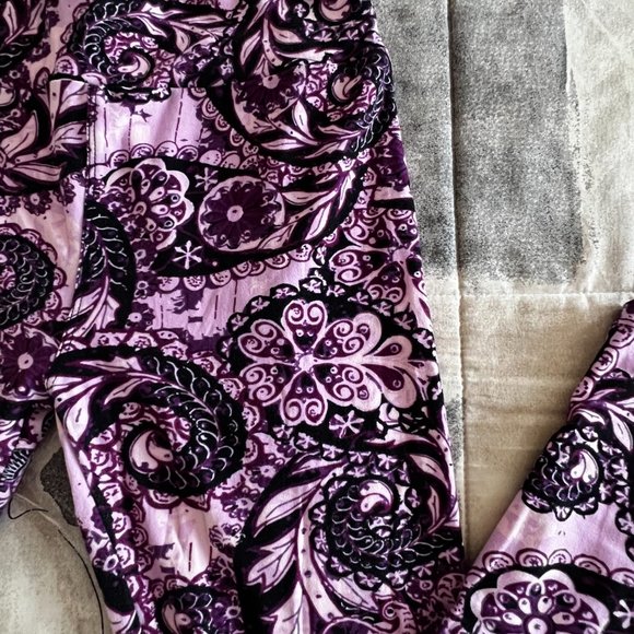 Lush Garden Printed Leggings - Butter Soft, High Waisted, Stretchy & Comfortable - View #7